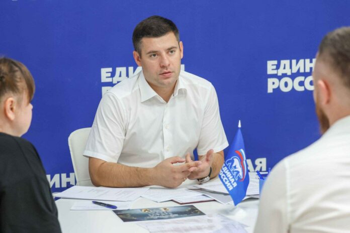 Глава горокруга Подольск провел личный прием граждан в Общественной приемной «Единой России»