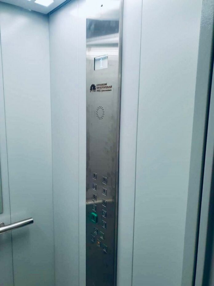 Реализацию программы замены лифтов продолжают в Подольске