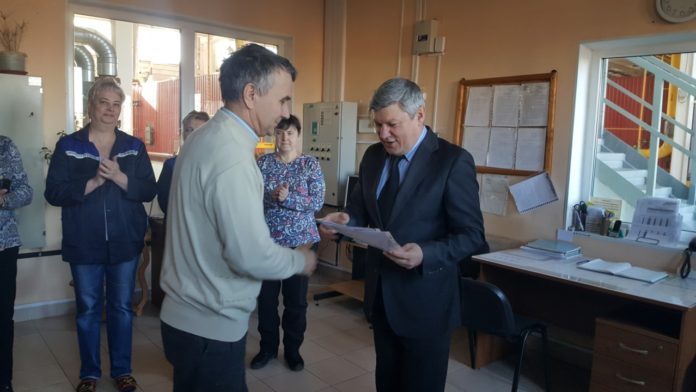 Сотрудникам котельной МУП «Подольская теплосеть» вручили почетные грамоты