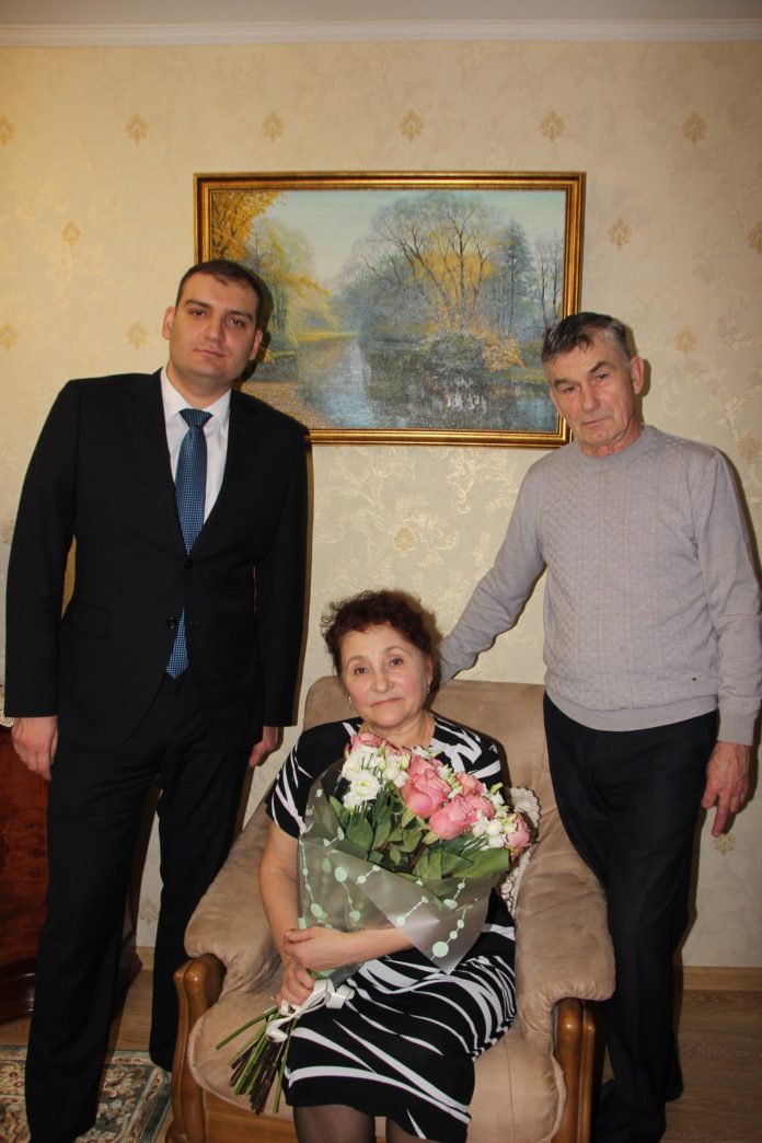 Руководители УМВД России по Городскому округу Подольск посетили мать Героя России Александра Монетова