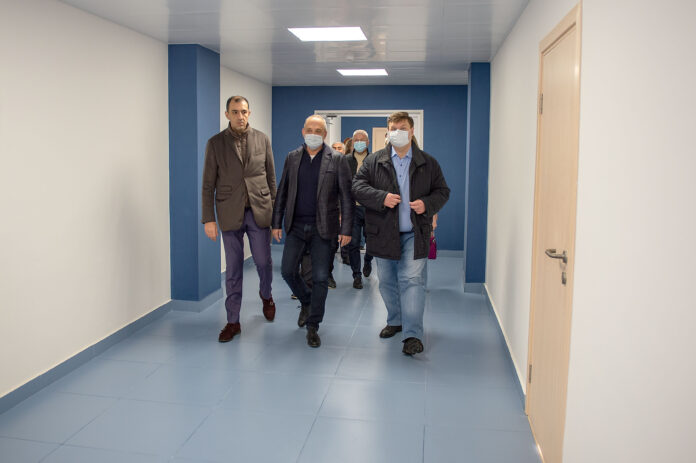 Ремонт в поликлинике в Больничном проезде планируется завершить к 15 декабря