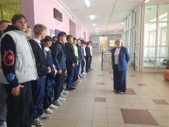 Депутат Совета депутатов встретилась с будущими призывниками