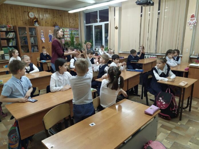 В школе № 13 состоялась дискуссия на тему «Идеальная школа»