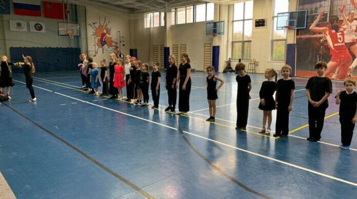 Депутат Юрий Стрелков посетил комплекс «Юность»