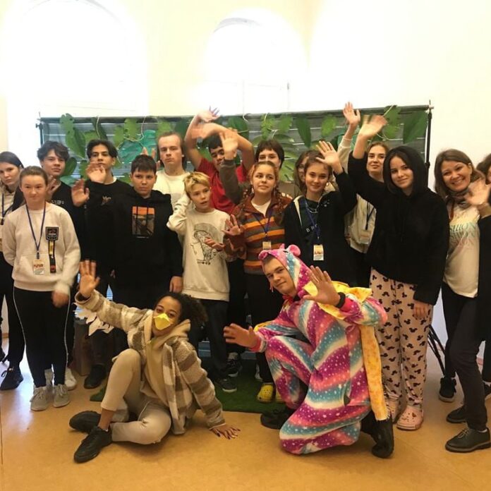 Молодежный образовательный форум «Школа волонтеров» прошел в Подольске