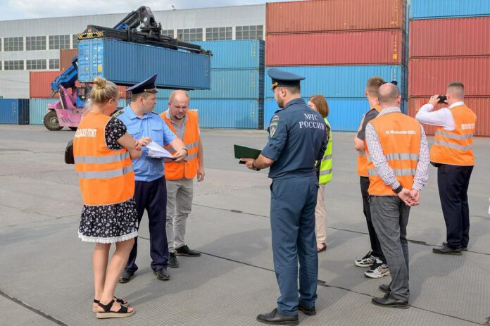 В Подольске проверили семь контейнерных грузовых площадок 