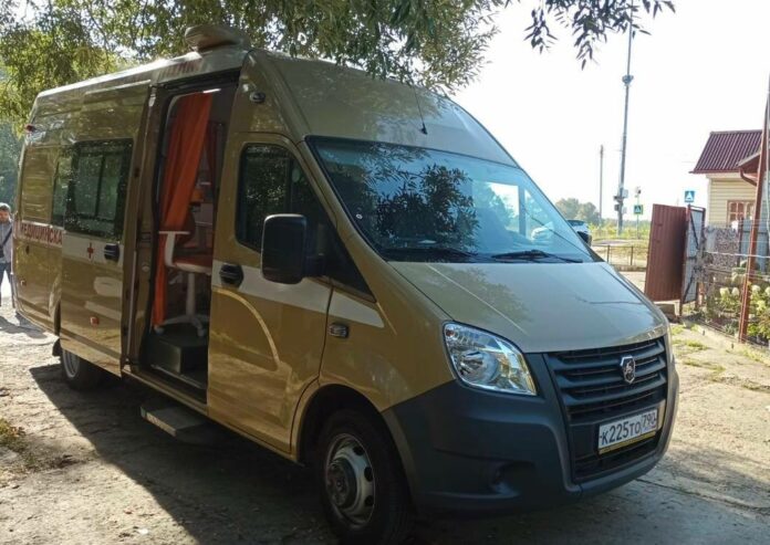 Подольчане продолжают проходить обследование в мобильном ФАПе и осенью