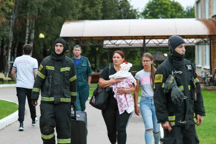 В Подольске встретили эвакуированных жителей Курской области