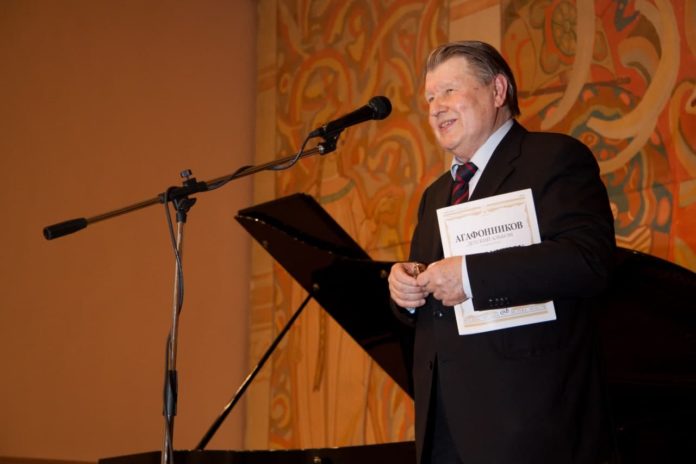 Глава муниципалитета Николай Пестов поздравил с юбилеем народного артиста РФ, почетного гражданина города Подольска...