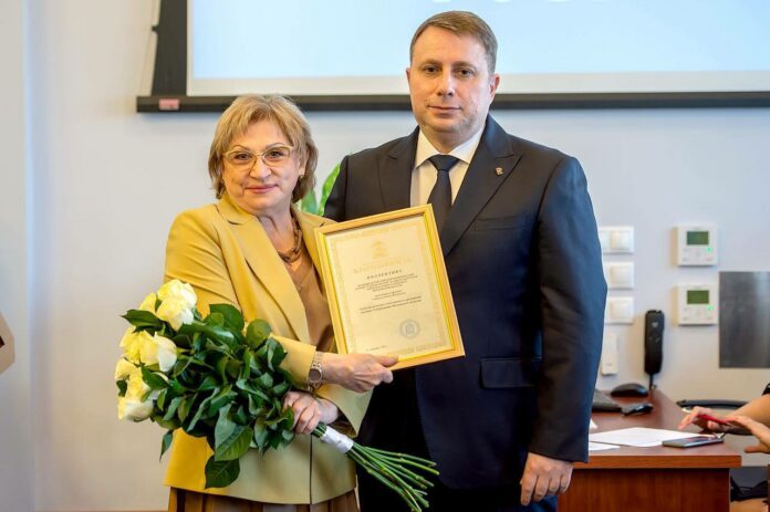 На заседании фракции «Единая Россия» в Совете депутатов Г.о. Подольск подвели итоги выборов губернатора...