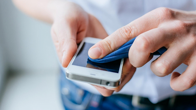 Роспотребнадзор информирует: о дезинфекции мобильных устройств