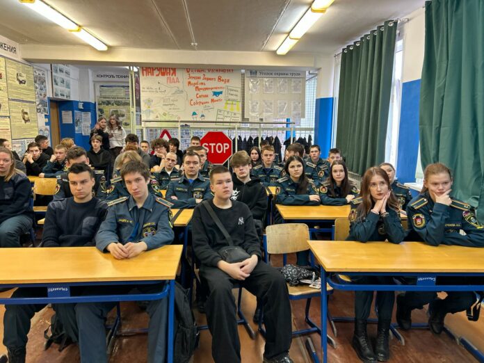 Госавтоинпсекция регулярно проводит работу с подростково-молодежной аудиторией по разъяснению возможных рисков, связанных с участием...