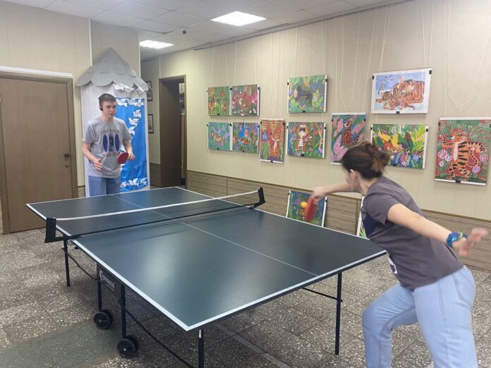 Турнир по настольному теннису состоялся в МЦ «Ровесник»