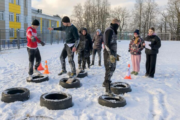 Прошли соревнования допризывников-студентов