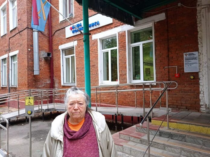 Единоросы продолжают оказывать помощь онкобольной подольчанке