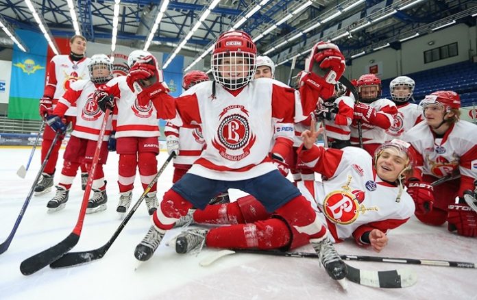 Спортивная школа «Витязь» отмечает пятнадцатилетие