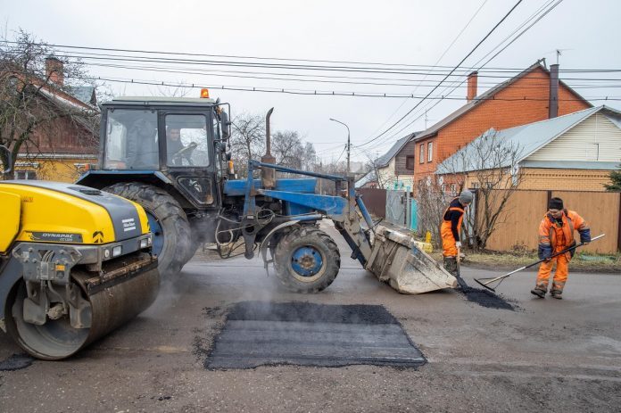 О планах по ремонту дорог, благоустройстве улиц и приведении в порядок памятных мест