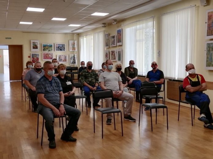 Кинопоказ ко Дню народного ополчения состоялся в ДК «Октябрь»