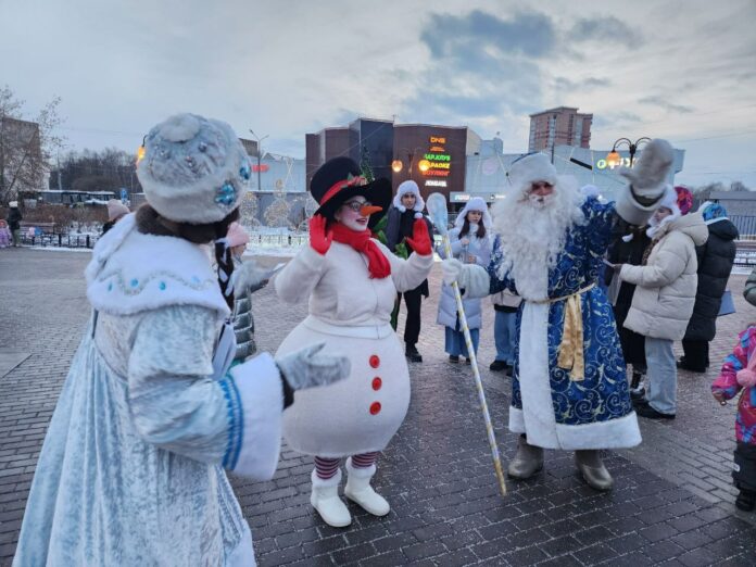 Новогоднее представление показали на бульваре Карелова в Подольске