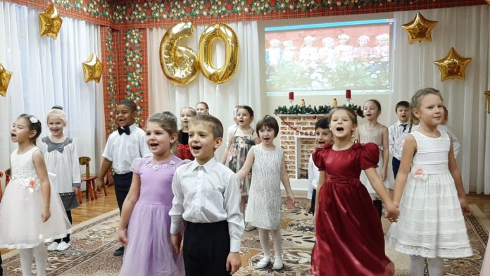 Юбилей детского сада № 20 «Веснушки» отметили в поселке Железнодорожный