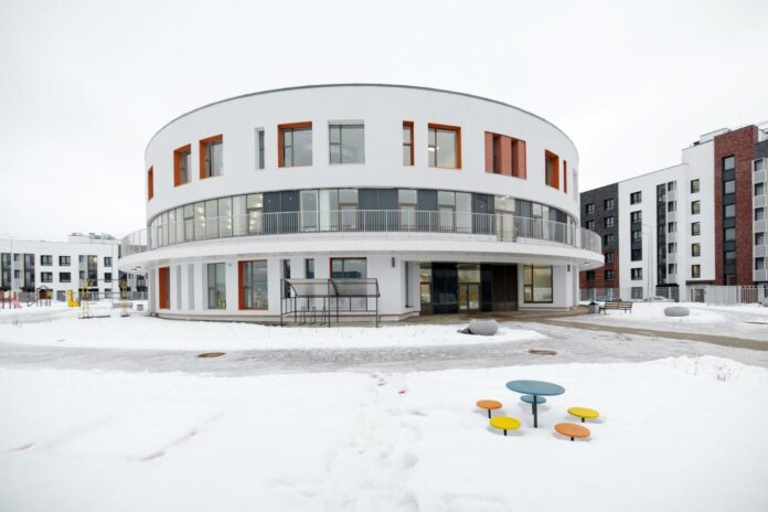 Детский сад в форме цилиндра закончили строить в Подольске