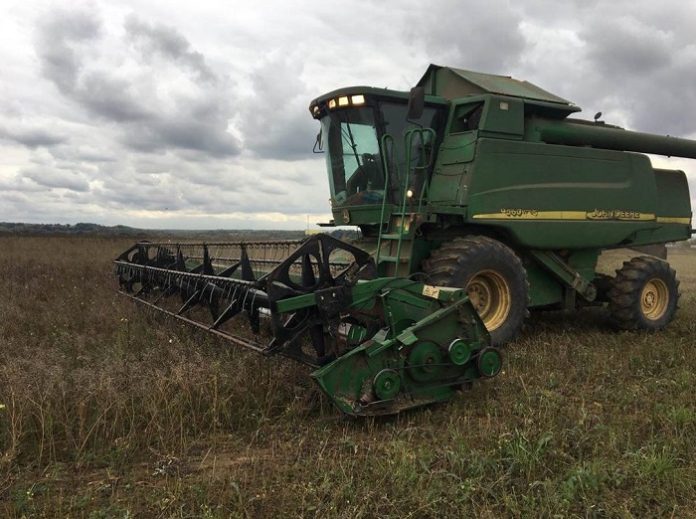 В Городском округе Подольск собрали около 400 тысяч тонн зерна