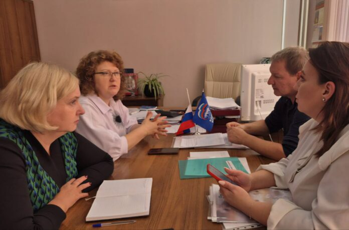 Вопросы образования обсудили в Кузнечиках