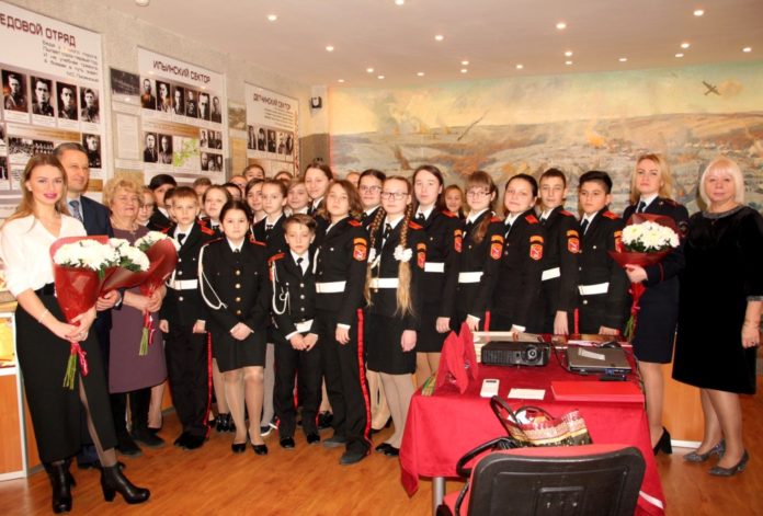 В гимназии имени Подольских курсантов прошёл урок мужества