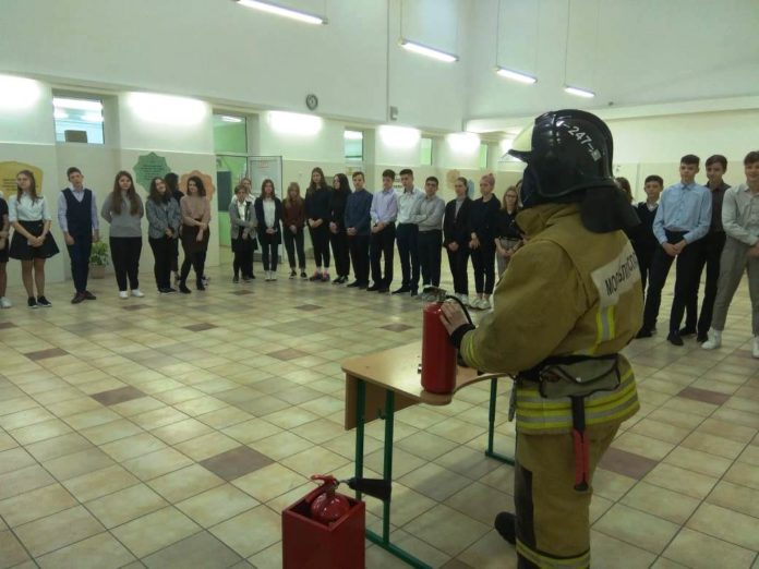 Пожарные части №247 побывали в гостях у гимназистов Подольска в рамках общешкольного Дня профилактики