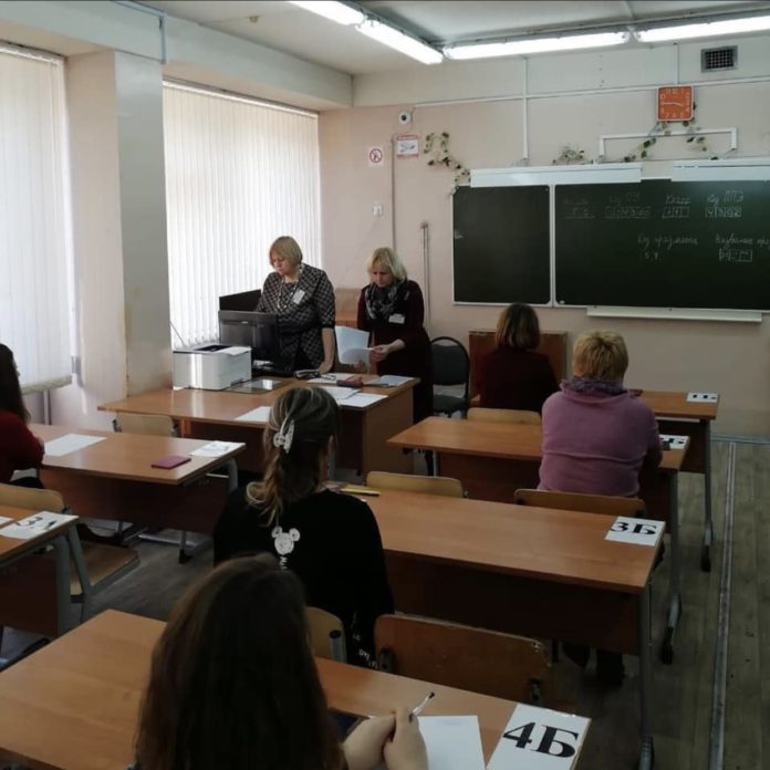 В акции «Единый день сдачи ЕГЭ родителями» приняли участие более 400 человек в Горокруге...