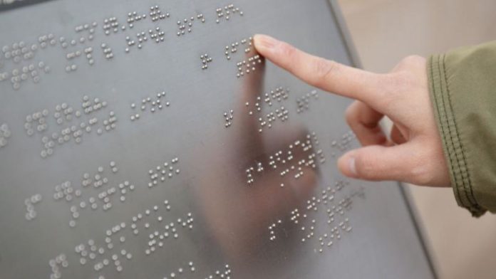Подольчанам на заметку: в России создан интернет-ресурс для распознавания азбуки Брайля