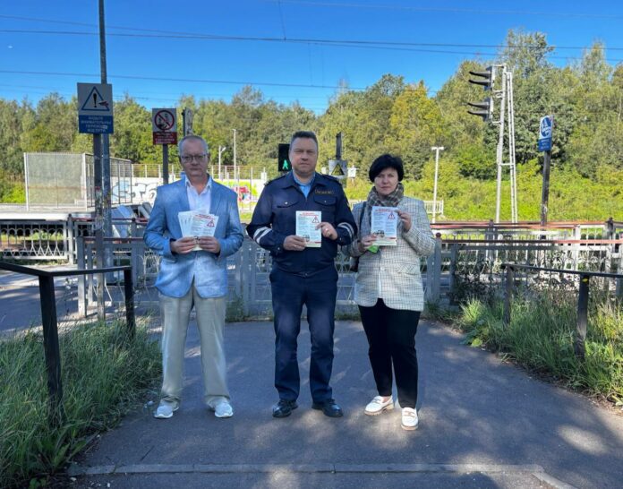 Подольским пассажирам напомнили о правилах безопасности на железной дороге