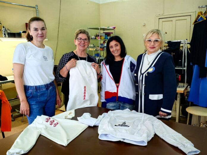 Руководитель фракции «Единая Россия» горокруга Подольск провела встречу с подольским дизайнером