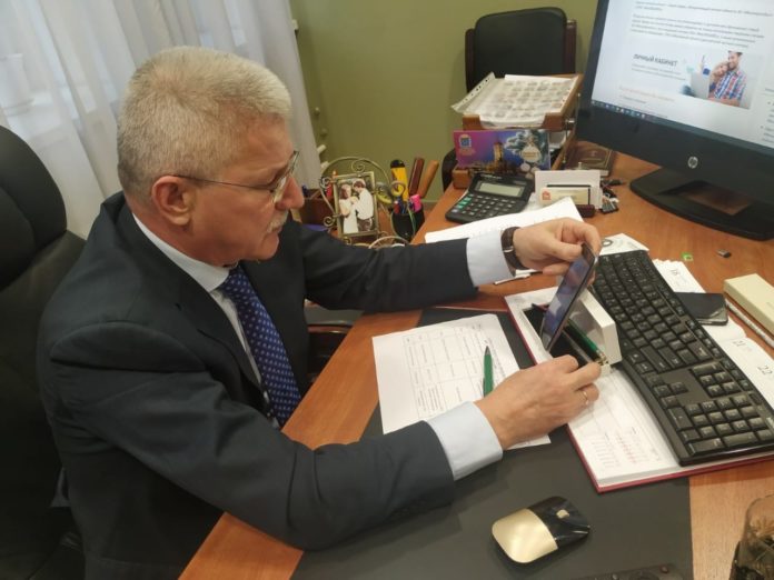 Депутат областного парламента провел личный прием граждан