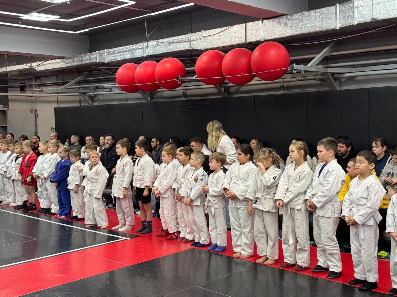 В Подольске состоялись предновогодние детские турниры по единоборствам