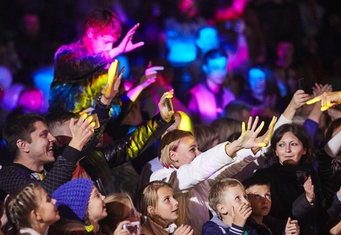 День города: одна из основных площадок празднования — парк культуры и отдыха имени Виктора...