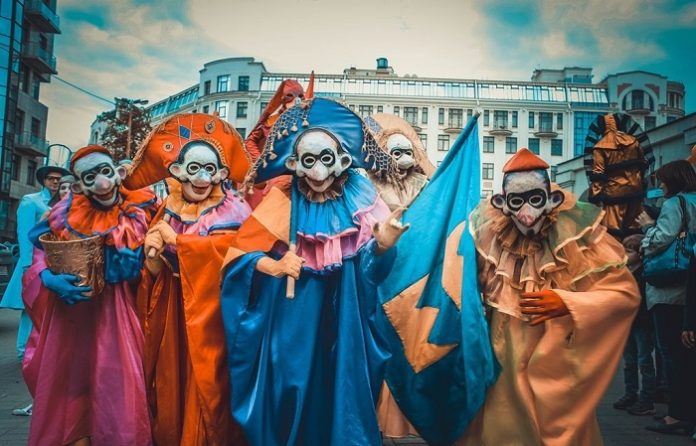 Уличные театры представят свои спектакли на фестивале в Подольске