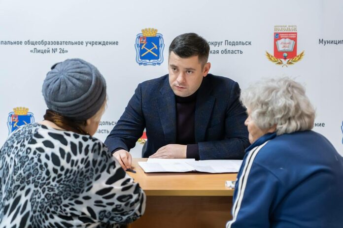 Сегодня провели выездную администрацию с представителями управляющих организаций