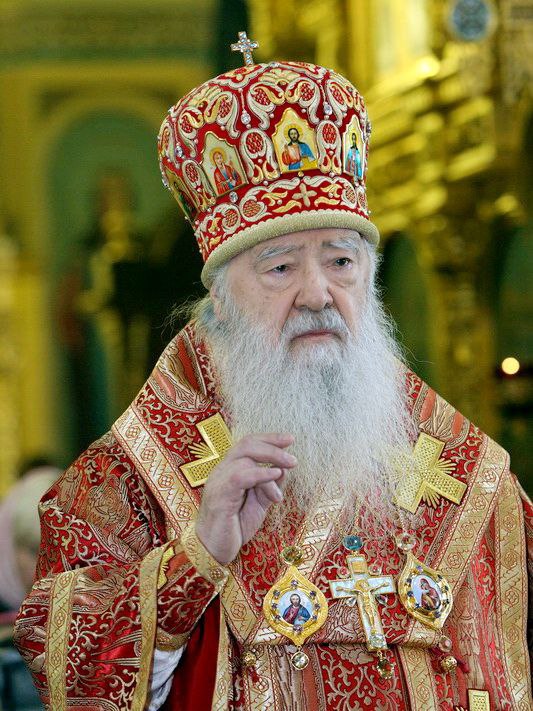 Сегодня митрополит Ювеналий празднует свое 90-летие