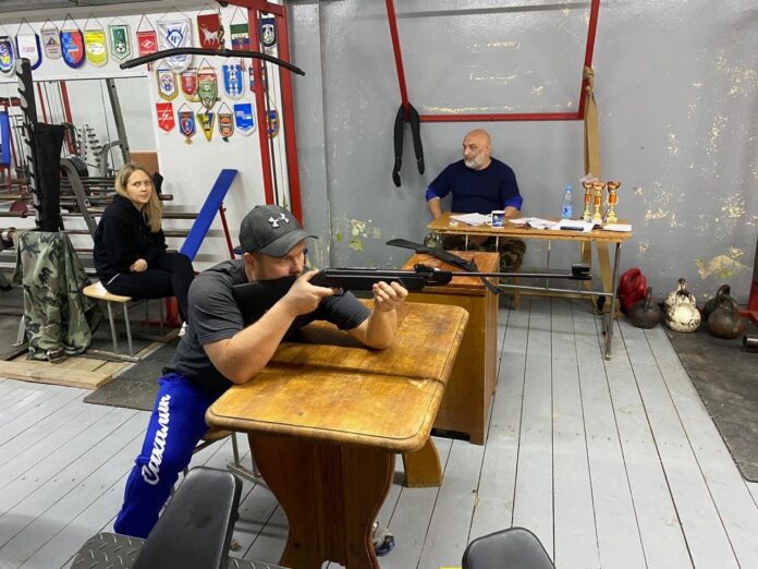 В Подольске прошли соревнования по стрельбе из пневматической винтовки