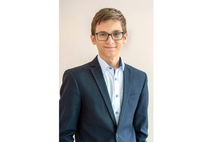 Экзамены завершились, подольские выпускники продолжают радовать успехами!