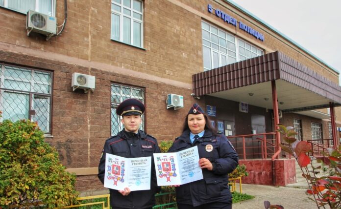 Начальник ГУ МВД России по Подмосковью поощрил подчиненных за розыск хулиганов, повредивших в Подольске...