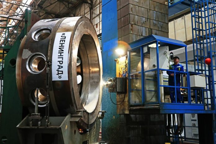 Подольские машиностроители создали корпус реактора для атомного ледокола «Ленинград»