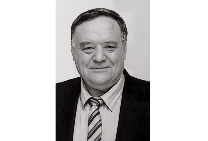 Памяти Алексея Васильевича Кузнецова