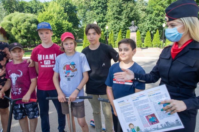 Подольские полицейские провели акцию «Безопасные каникулы»