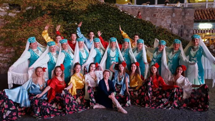 Хореографический ансамбль «Радужный» стал победителем фестиваля «Данс Платформа»