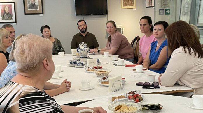 Депутат Горсовета встретился с родственниками участников СВО