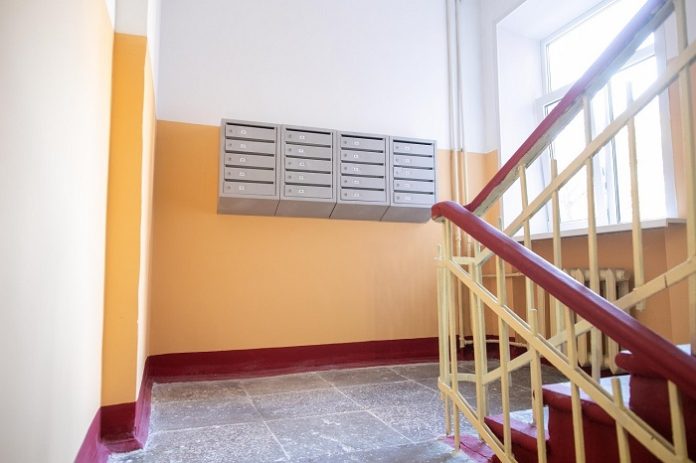 В Подольске уже отремонтировано более 600 подъездов