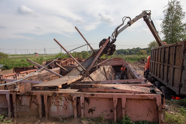 В поселке Быково демонтируют ветхие очистные сооружения