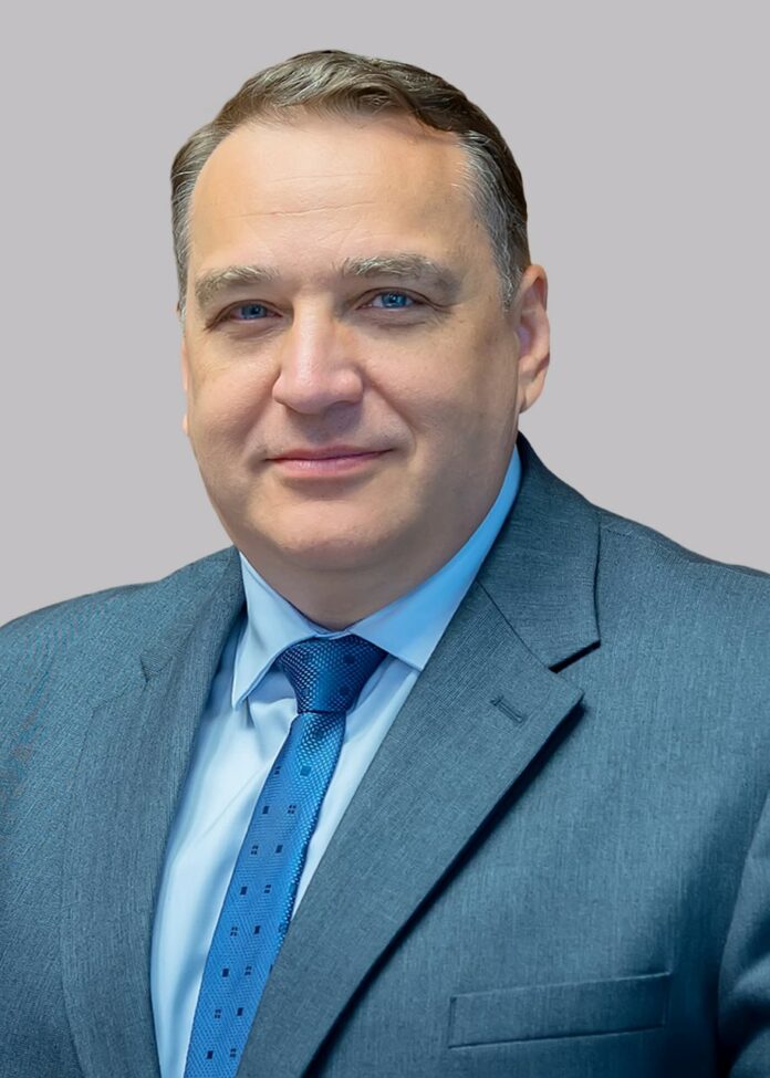 Председатель Совета депутатов поздравил всех подольчан с Днём защитника Отечества